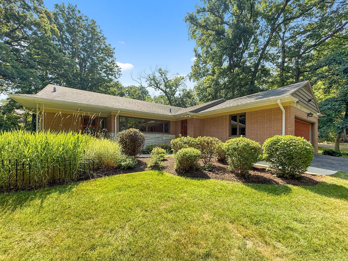 2615 E Chickadee Tr., Rockford, IL 61107