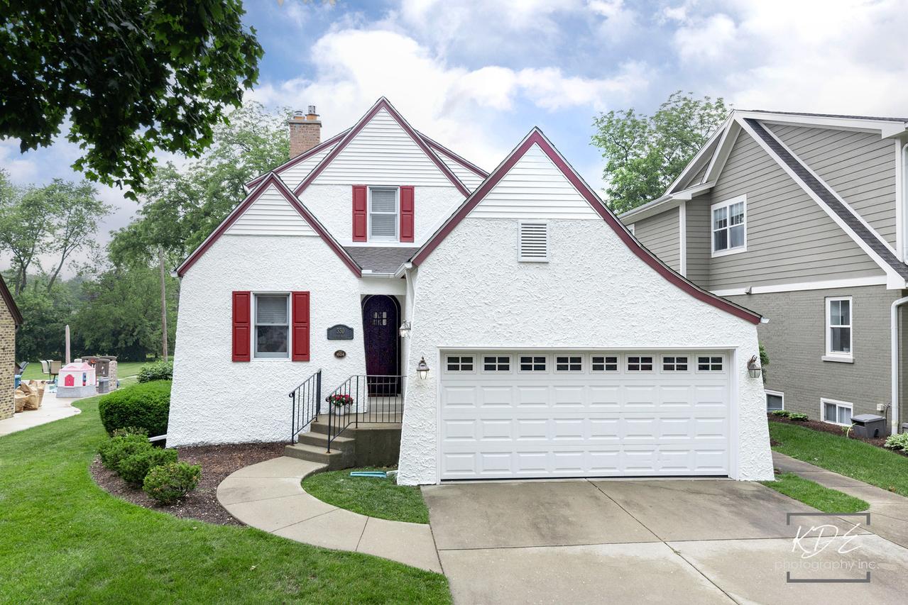 330 S Maple St., Itasca, IL 60143