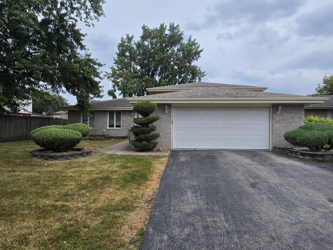 18510 Willow Ln., Lansing, IL 60438