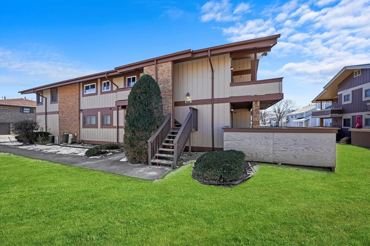 19400 Oak Ave. #1, Country Club Hills, IL 60478