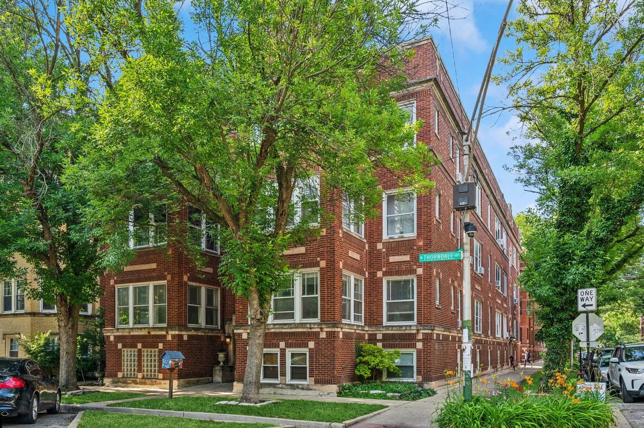 1404 W Thorndale Ave. #3, Chicago, IL 60660