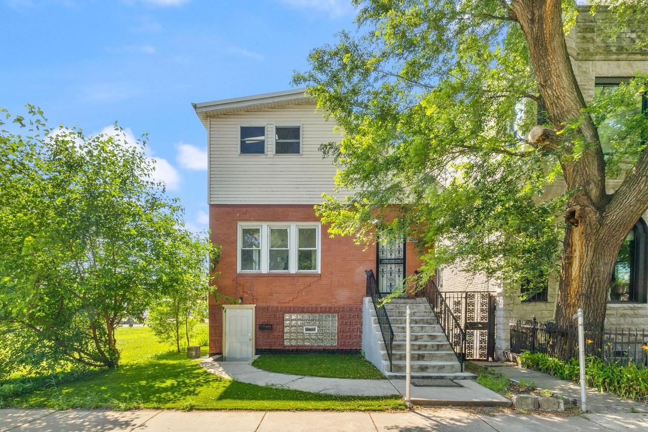 3722 S Wabash Ave., Chicago, IL 60653