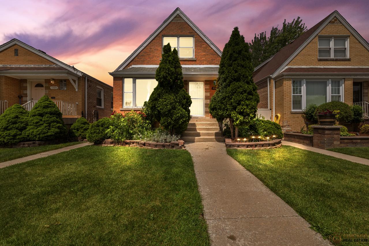 7220 S Spaulding Ave., Chicago, IL 60629