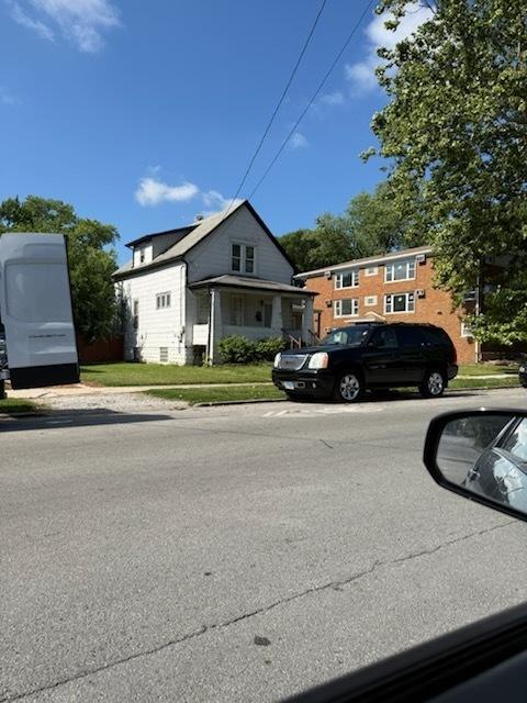 24 E 137th St., Riverdale, IL 60827