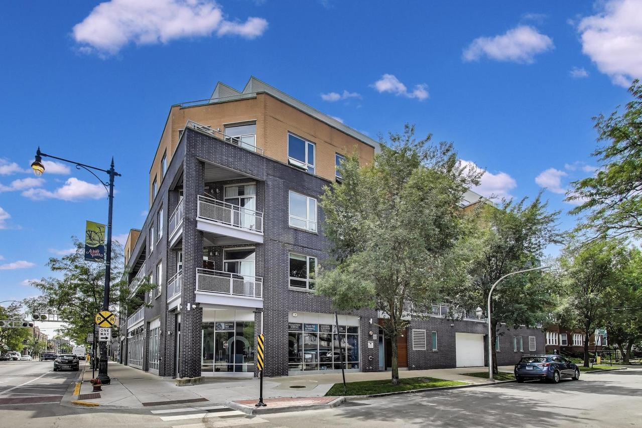 3201 W Leland Ave. #312, Chicago, IL 60625