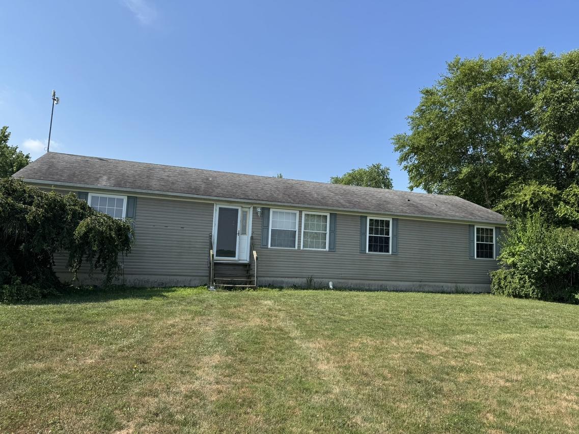 810 Harding Ave., Gillespie, IL 62033