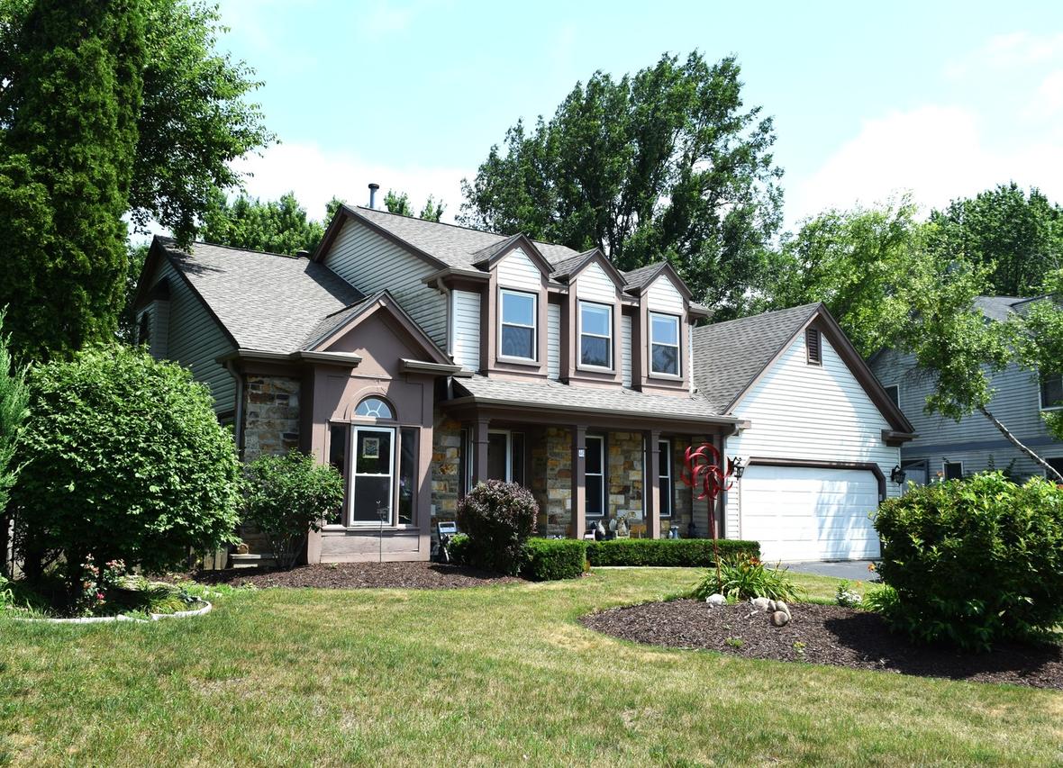 46 Copperwood Dr., Buffalo Grove, IL 60089