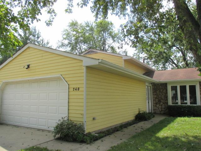 248 Waverly Dr., Elgin, IL 60120