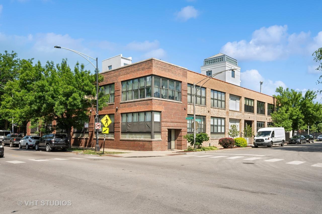 2804 N Lakewood Ave. #102, Chicago, IL 60657