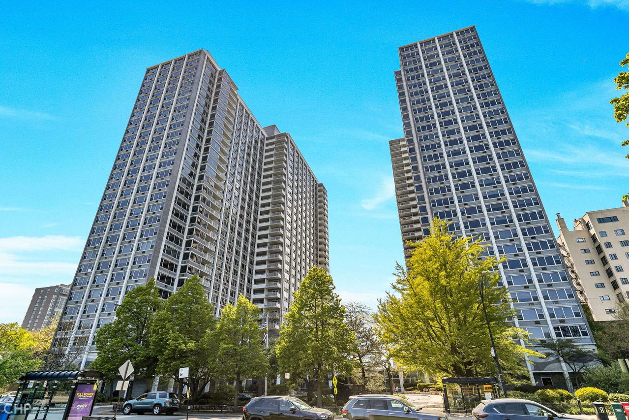 4250 N Marine Dr. #1912, Chicago, IL 60613