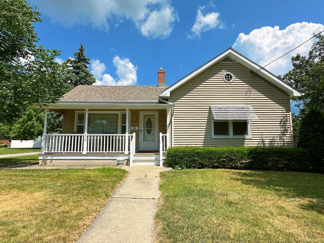 919 S Vermillion St., Streator, IL 61364