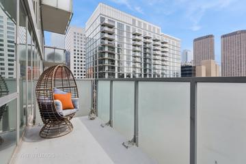 659 W Randolph St. #919, Chicago, IL 60661