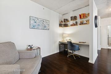 659 W Randolph St. #919, Chicago, IL 60661