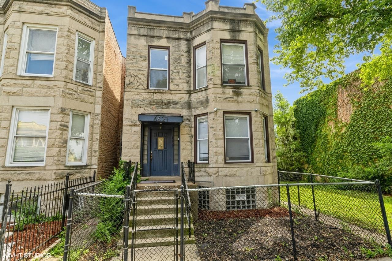 6621 S Marquette Dr., Chicago, IL 60637