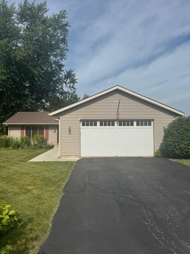 815 Arnold Ave., Rockford, IL 61108