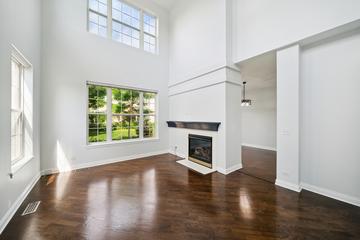 415 Bay Tree Cir., Vernon Hills, IL 60061