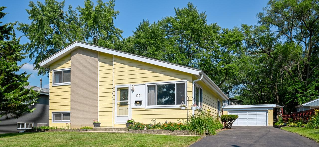 1331 Davine Dr., Glendale Heights, IL 60139