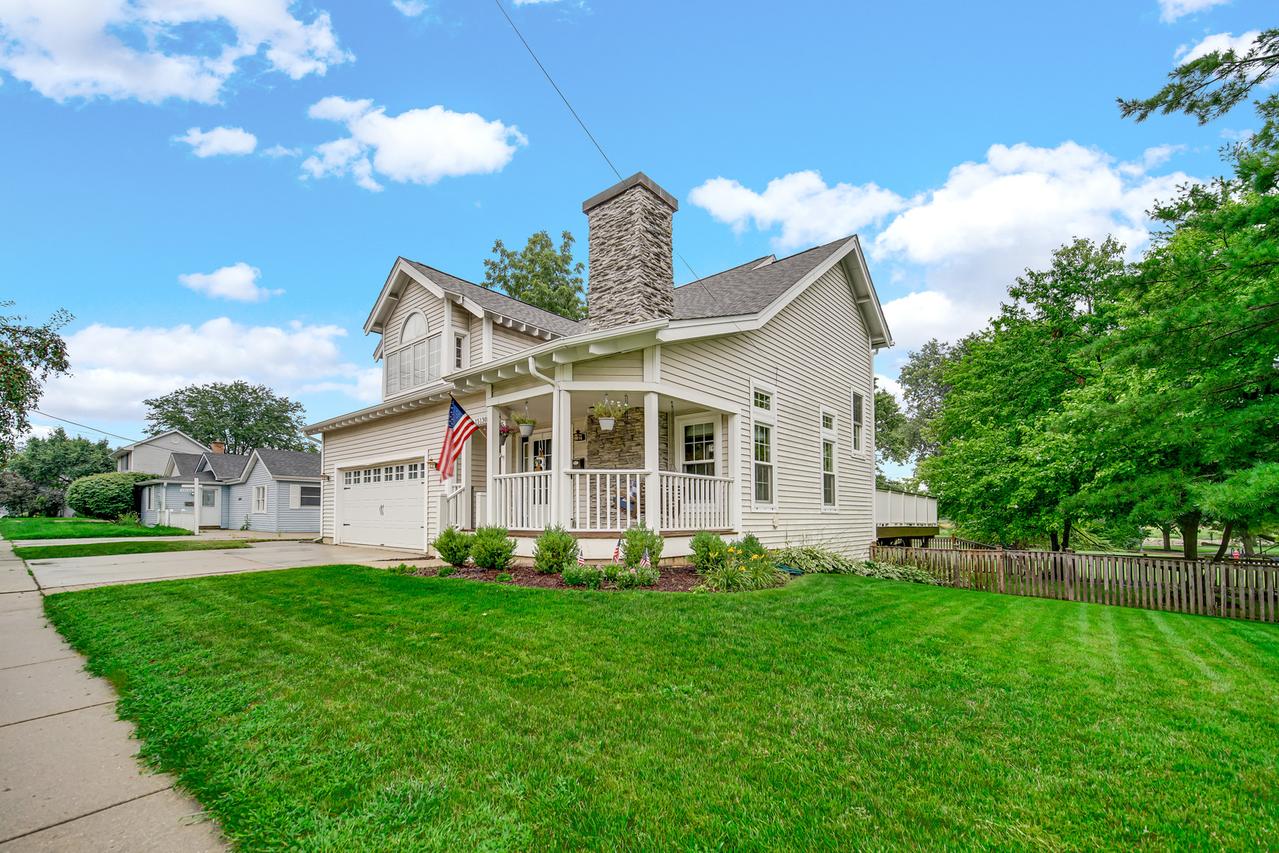 15130 S James St., Plainfield, IL 60544