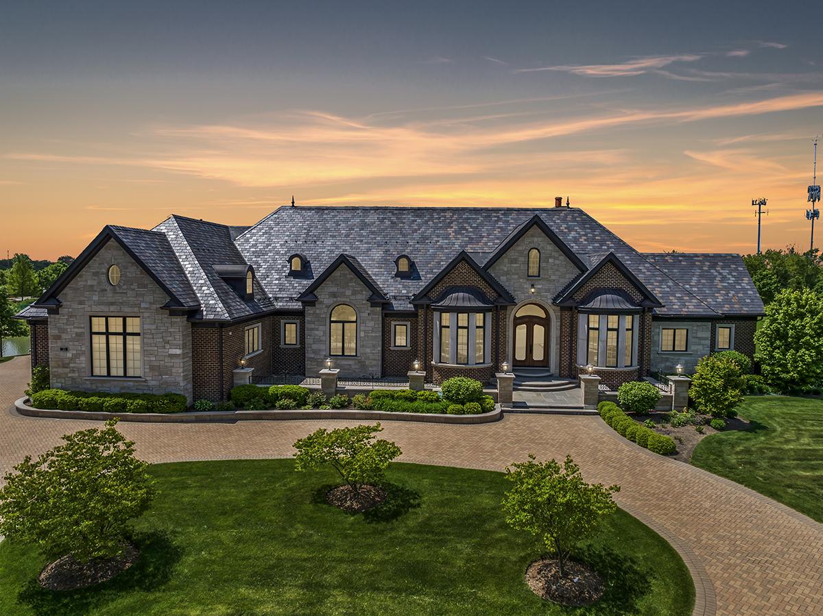 23 Enclave Ct., South Barrington, IL 60010