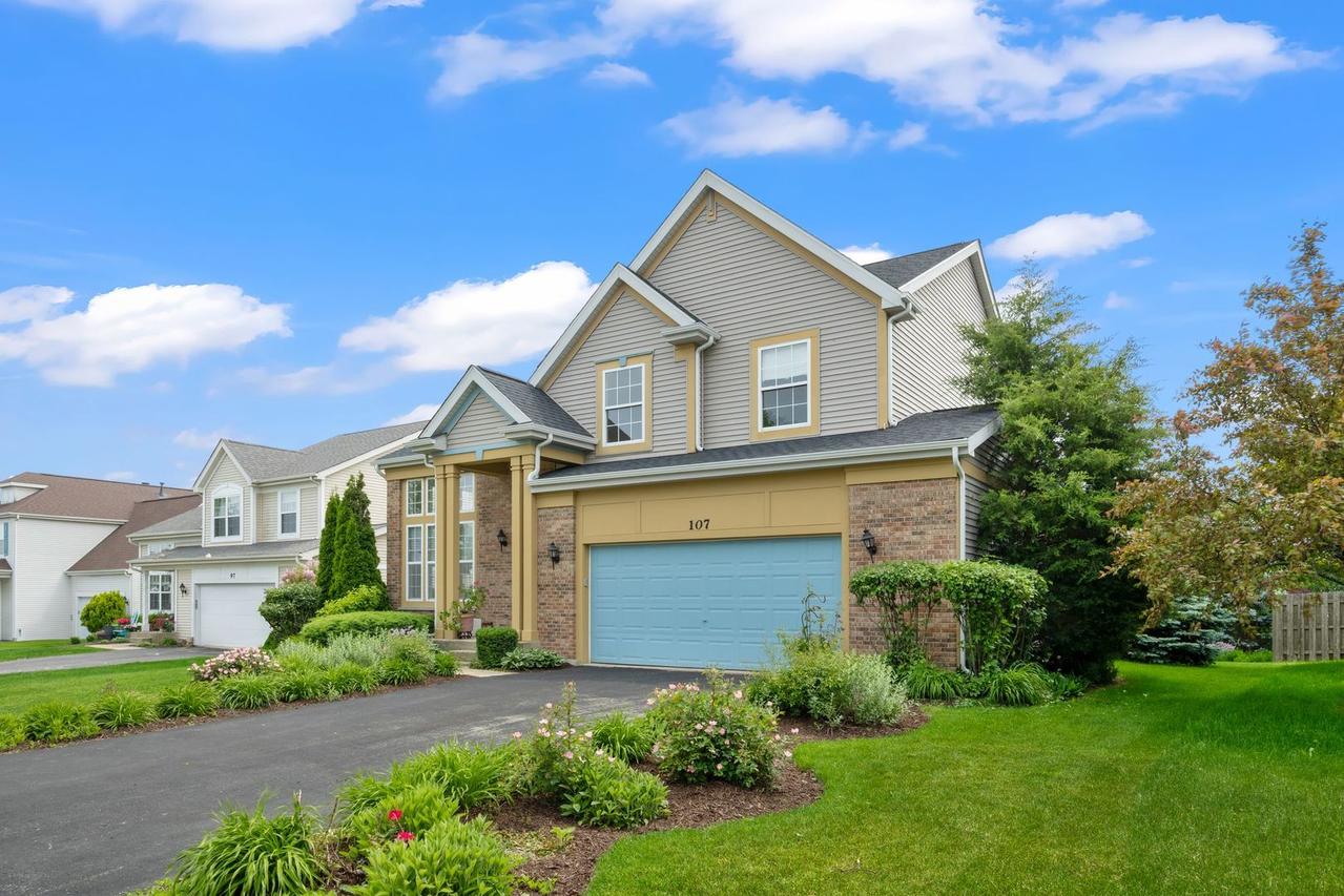 107 W Hampton Ct., Round Lake, IL 60073