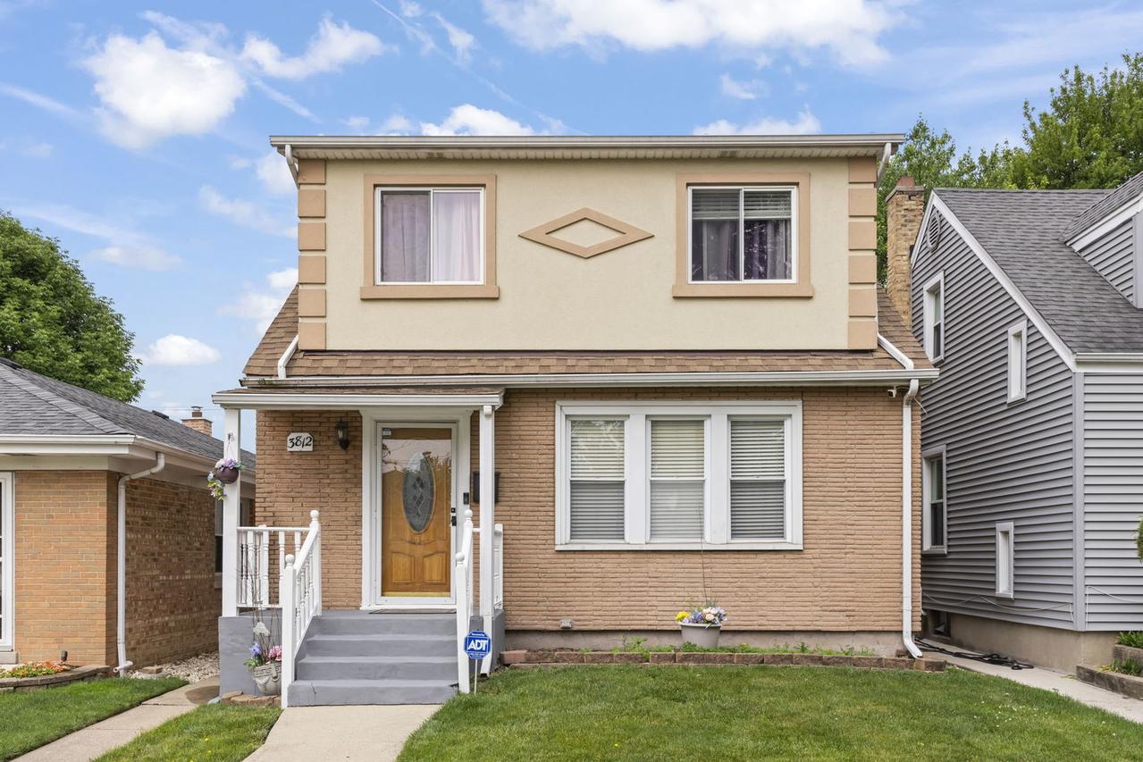 3812 N Pioneer Ave., Chicago, IL 60634