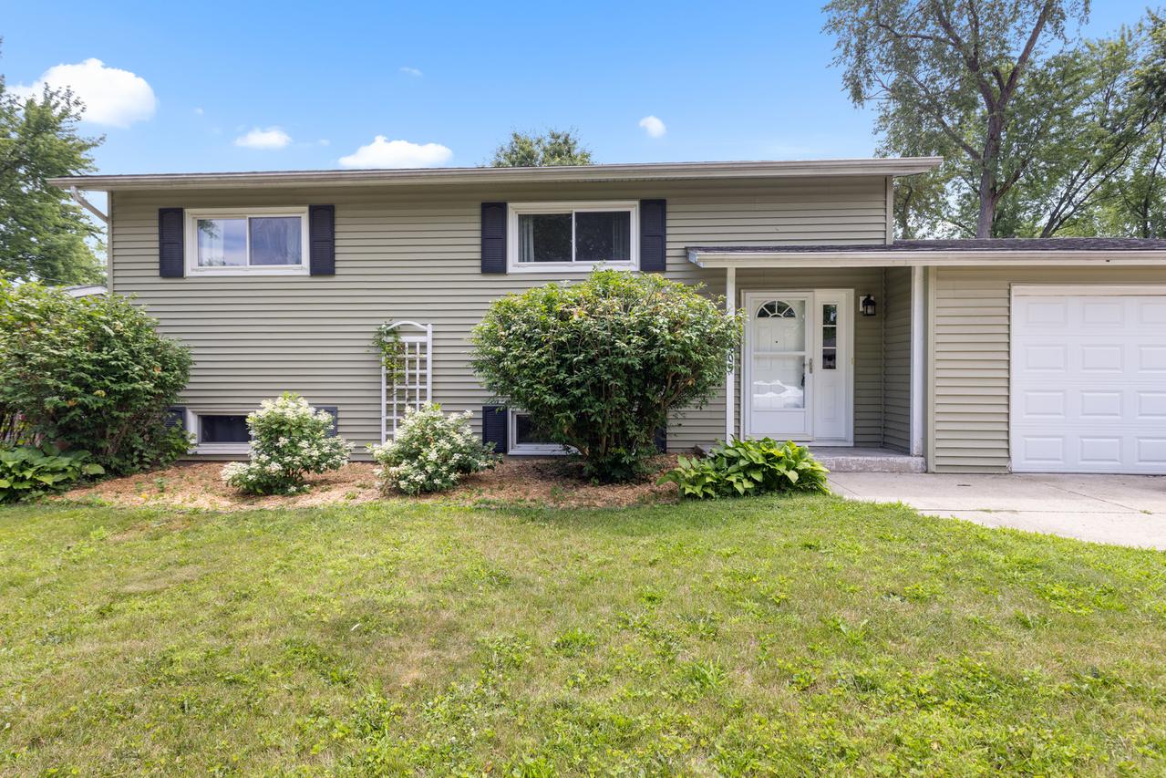 4809 Cayuga Rd., Rockford, IL 61107