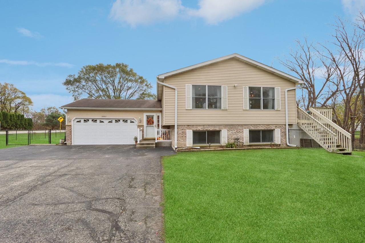 9997 W Paddock Ave., Beach Park, IL 60087