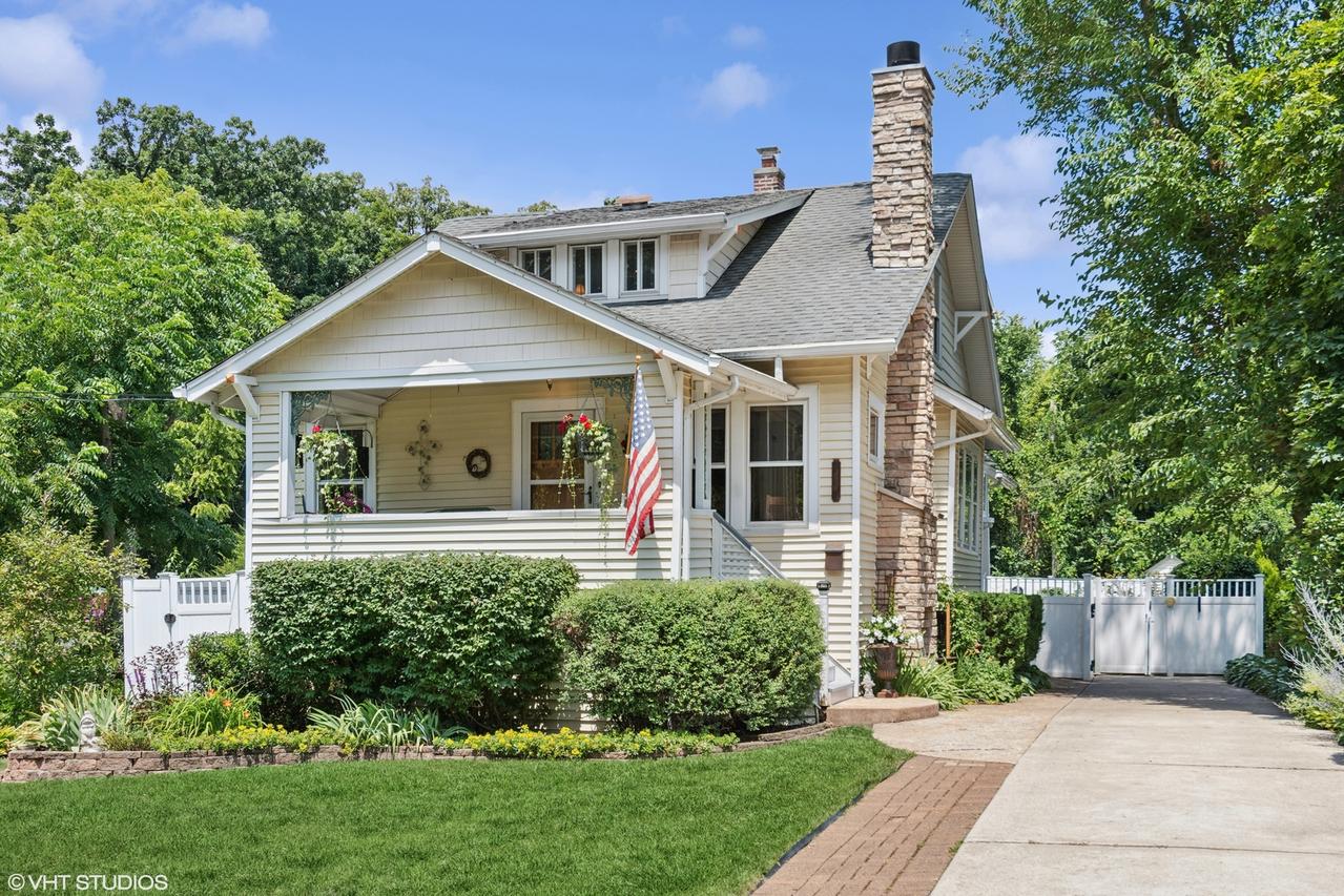 326 W Eugenia St., Lombard, IL 60148