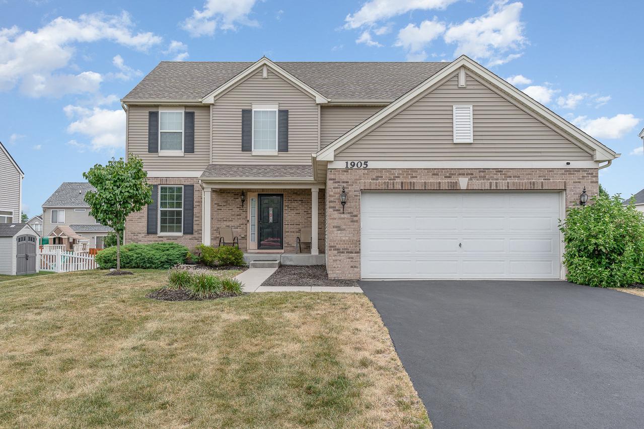 1905 Willoughby Ln., Joliet, IL 60431