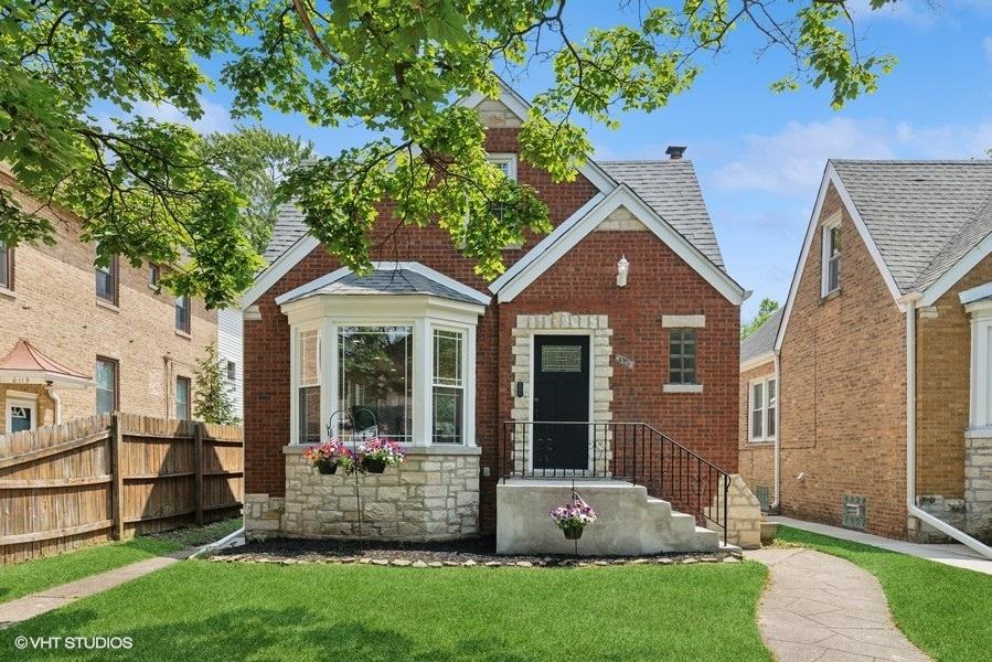 6109 N Karlov Ave., Chicago, IL 60646