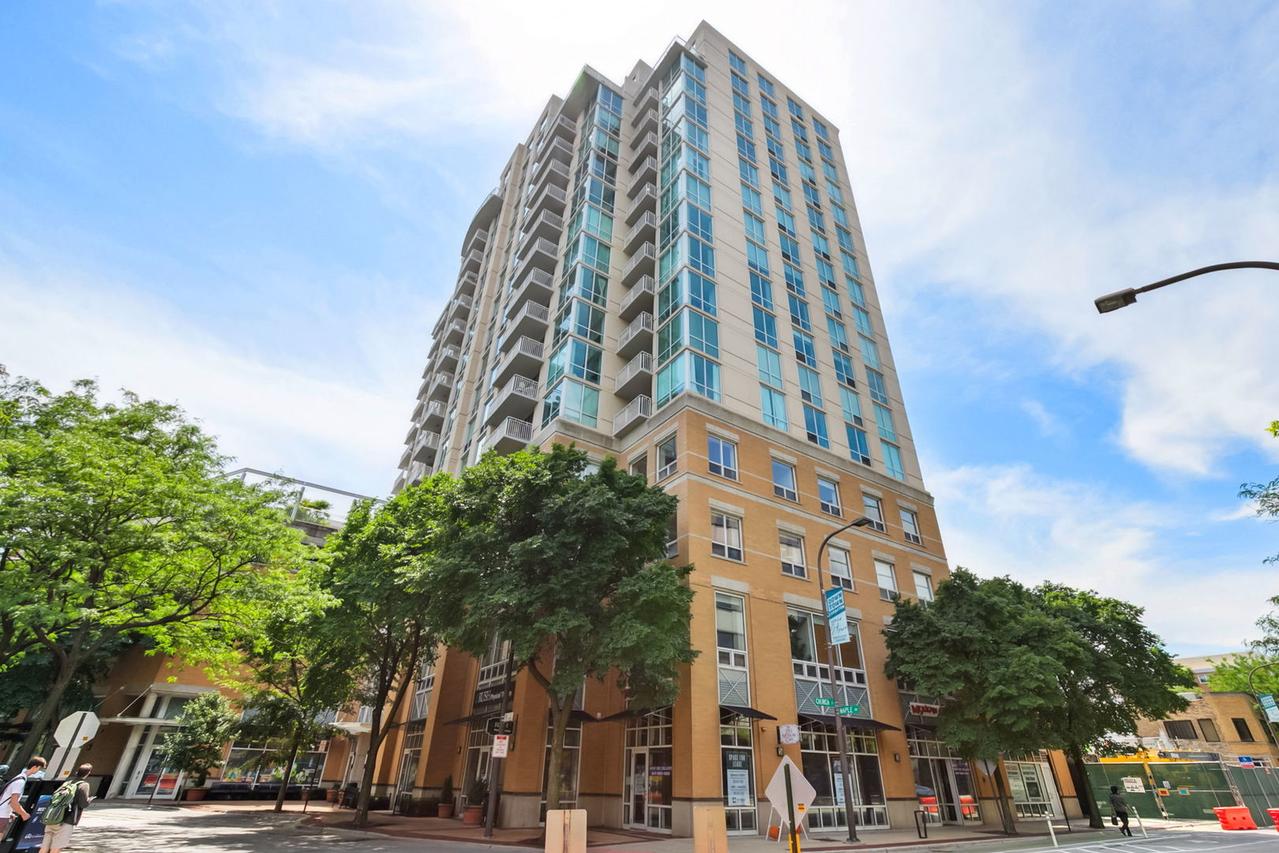 1640 Maple Ave. #903, Evanston, IL 60201