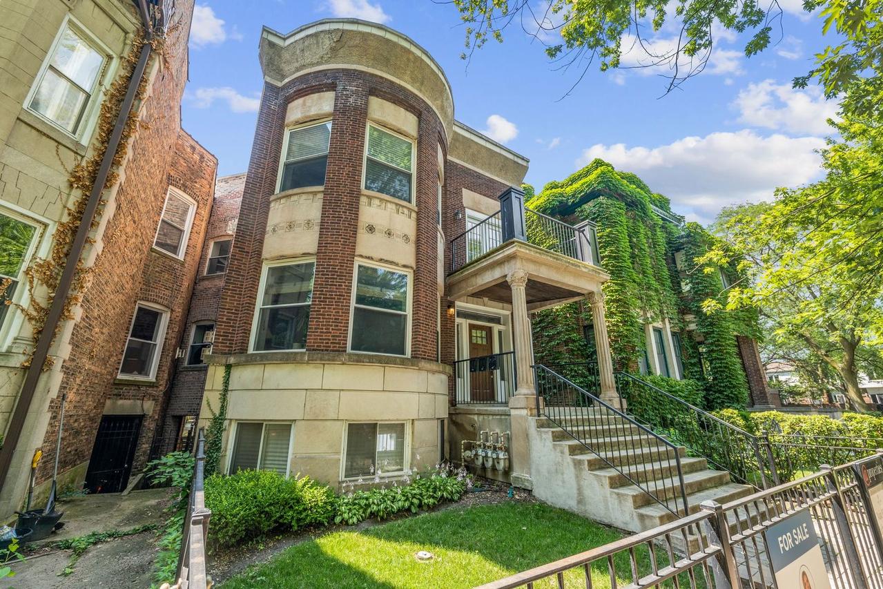 5312 S Woodlawn Ave. #1, Chicago, IL 60615