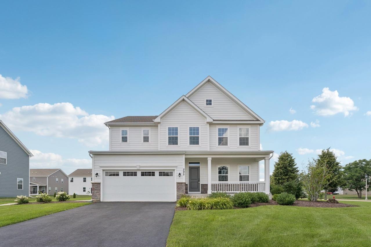 295 Atkinson Dr., Sugar Grove, IL 60554