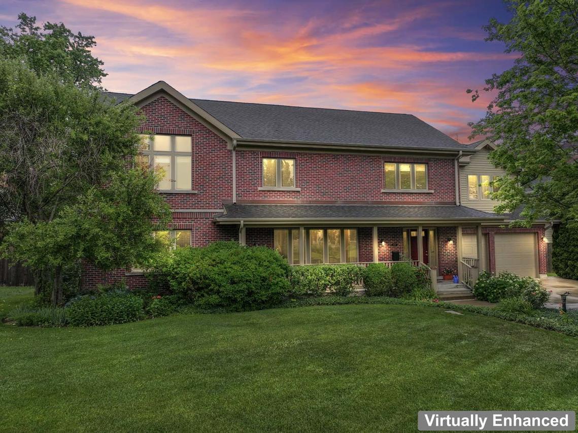 860 Kenton Rd., Deerfield, IL 60015