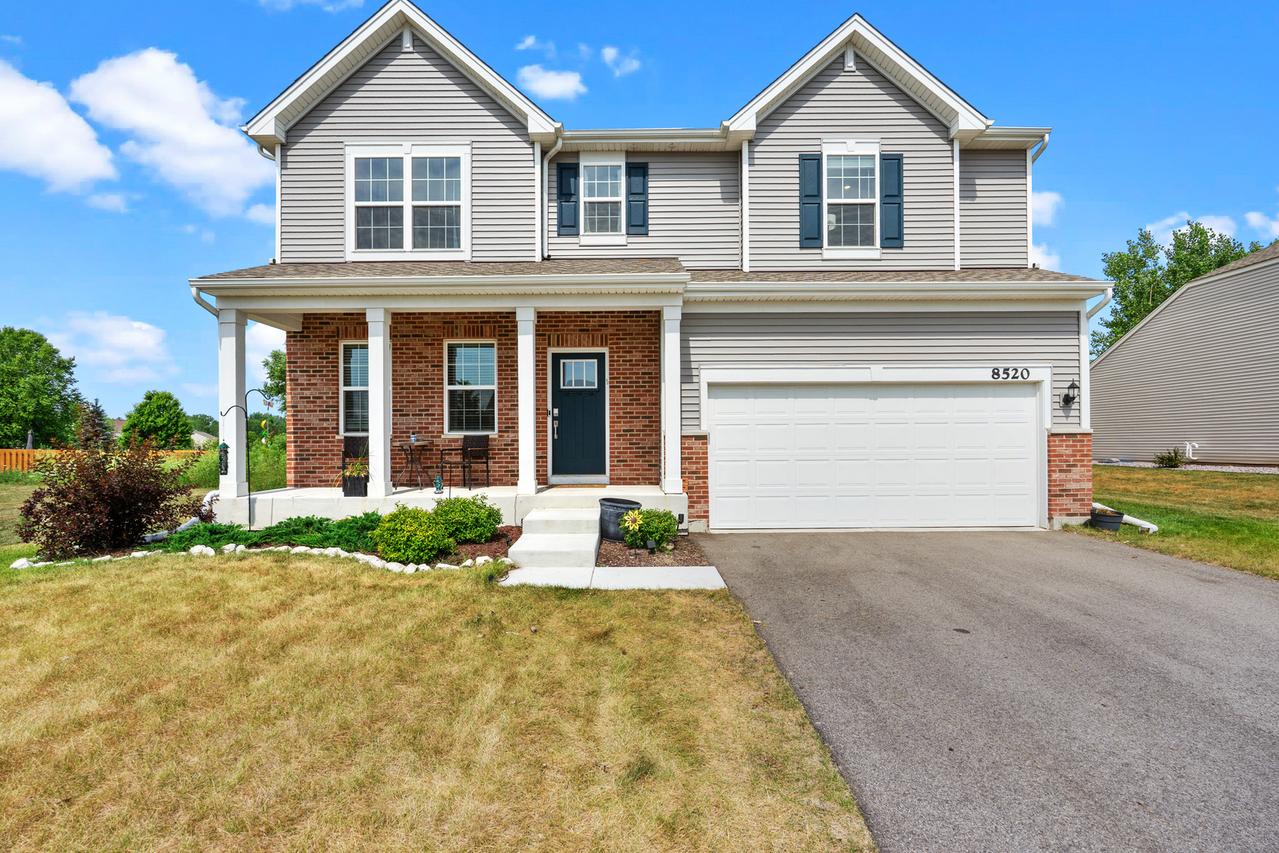 8520 White Oaks Ct., Wonder Lake, IL 60097