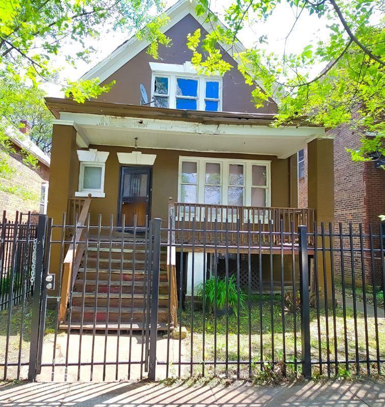 6421 S Wolcott Ave., Chicago, IL 60636