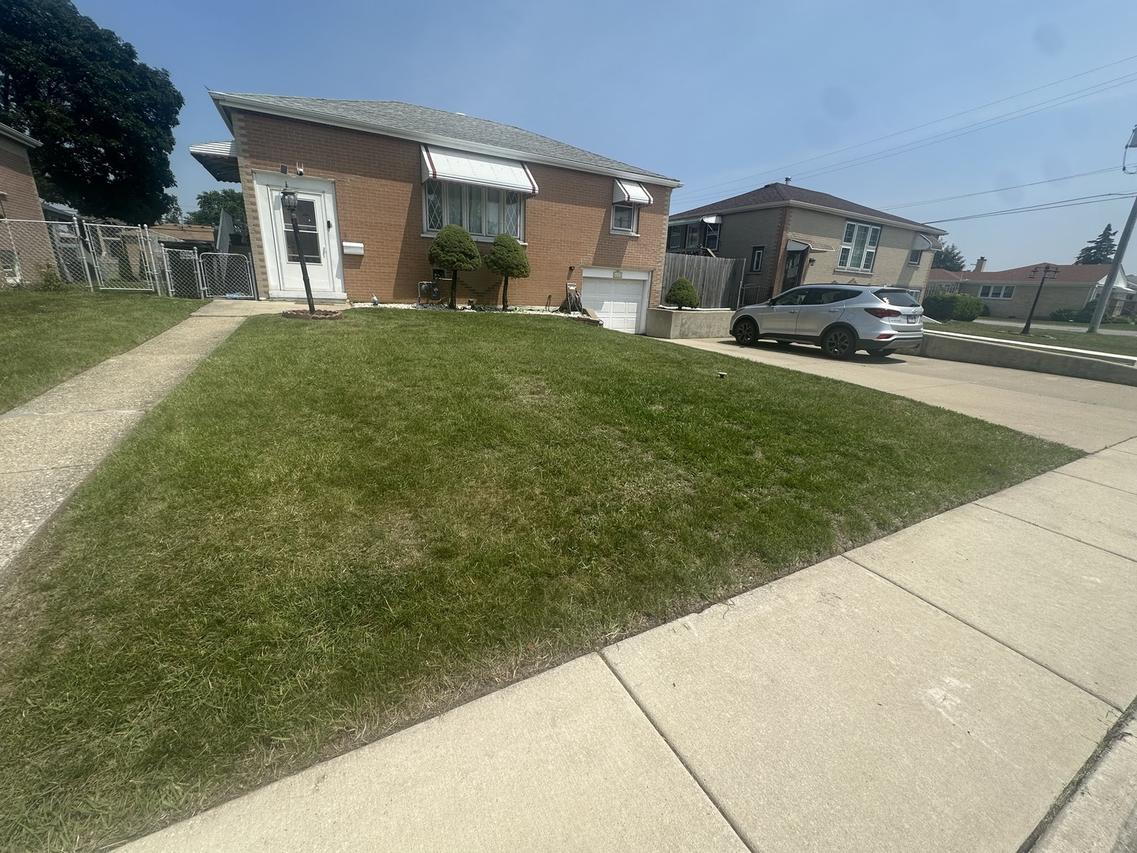 4633 Rose St., Schiller Park, IL 60176