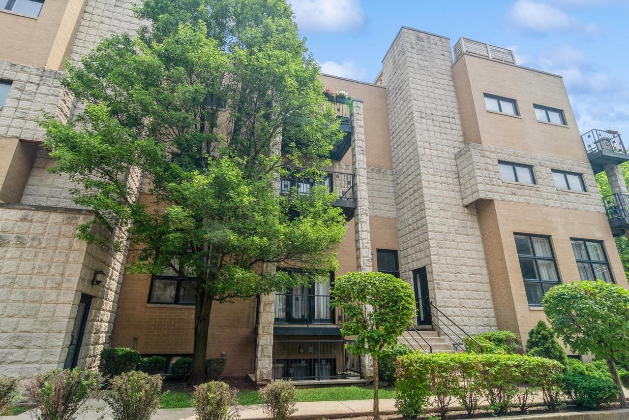 2144 W Schiller St. #H, Chicago, IL 60622