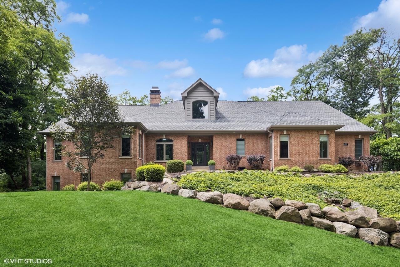 4317 Carlisle Dr., Crystal Lake, IL 60012