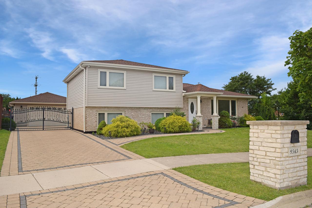 9343 170th Pl., Orland Hills, IL 60487