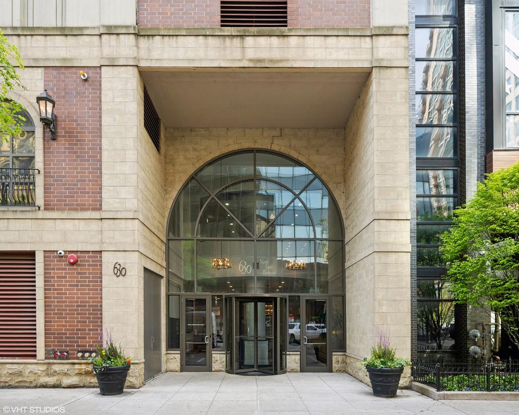 630 N State St. #1406, Chicago, IL 60654