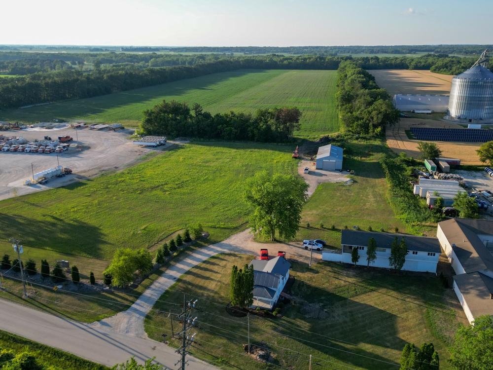 21820 W Railroad St., Marengo, IL 60152