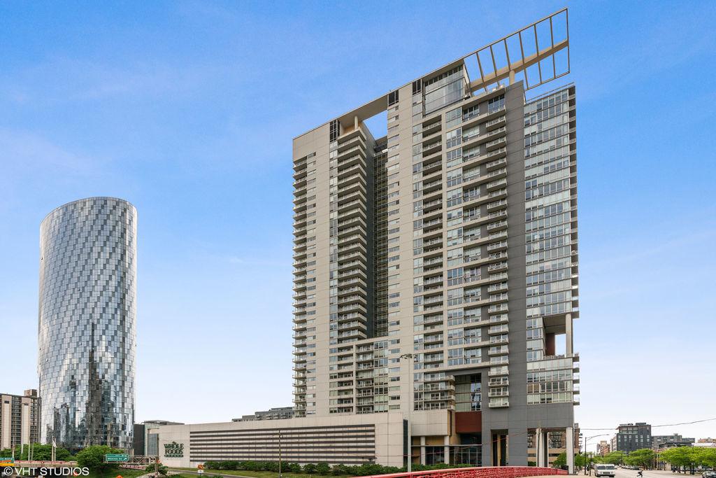 737 W Washington Blvd. #3306, Chicago, IL 60661