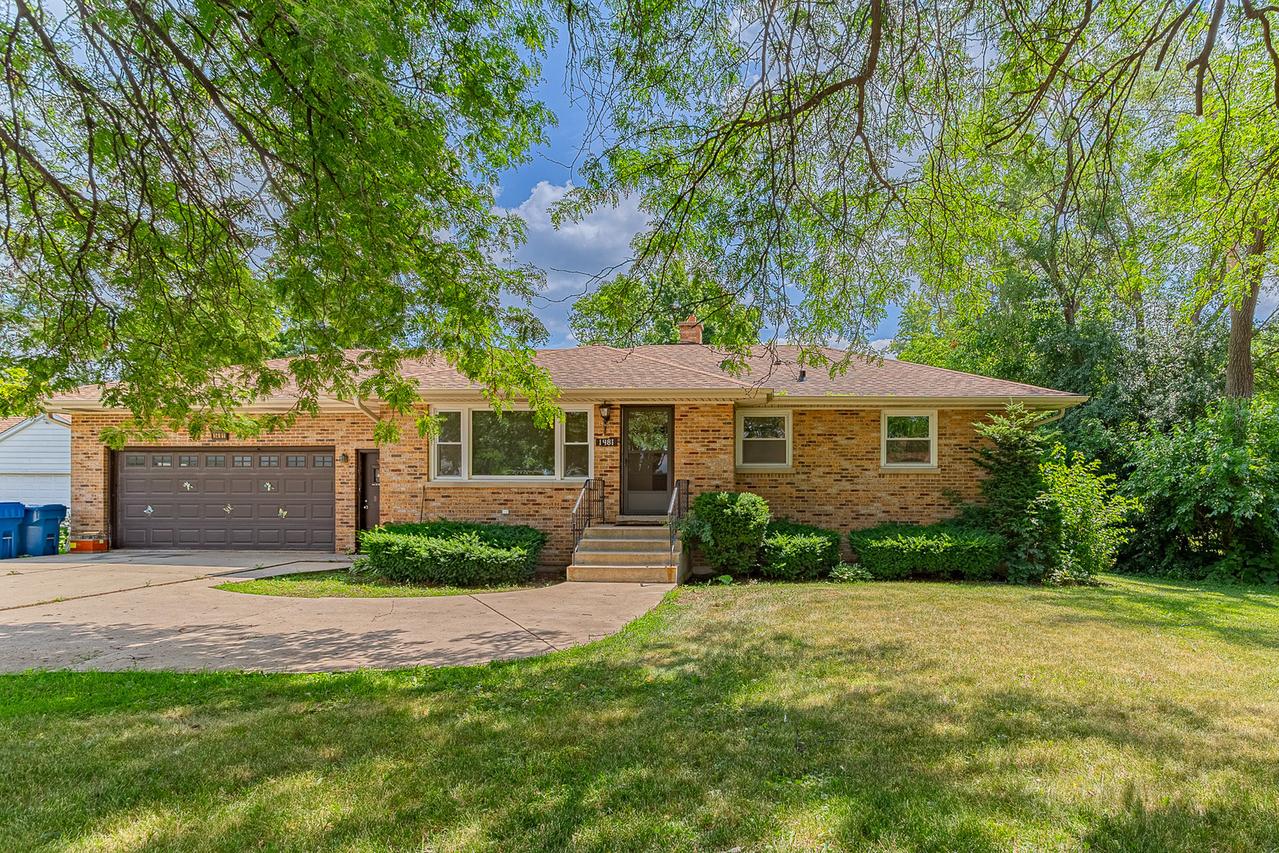 1481 Bloomingdale Rd., Glendale Heights, IL 60139