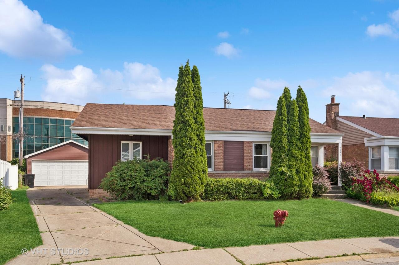 7241 N Mcvicker Ave., Chicago, IL 60646