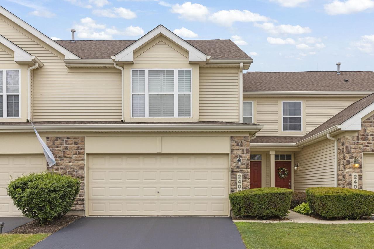 2406 Georgetown Cir., Aurora, IL 60503