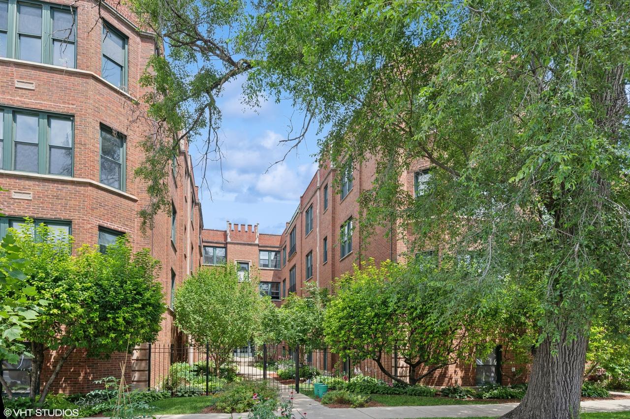 3120 W Carmen Ave. #3, Chicago, IL 60625