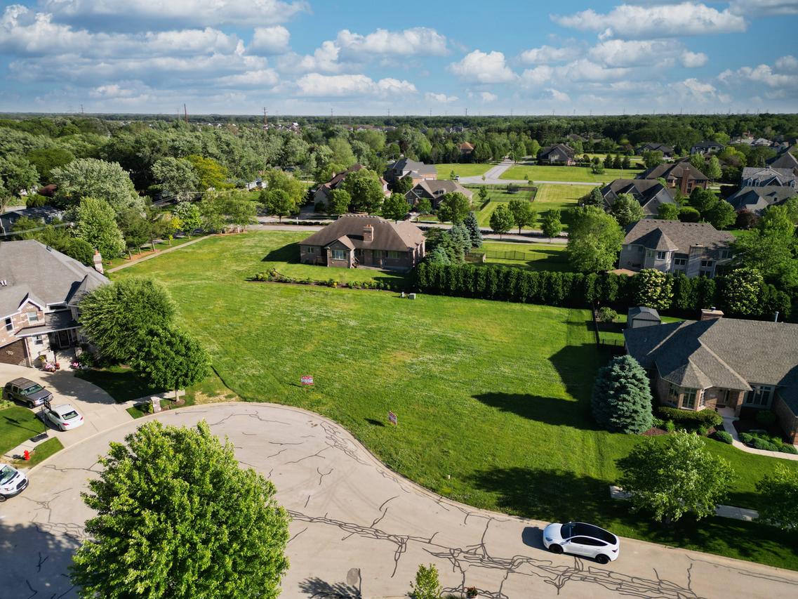 24811 Petit Ct., Plainfield, IL 60586