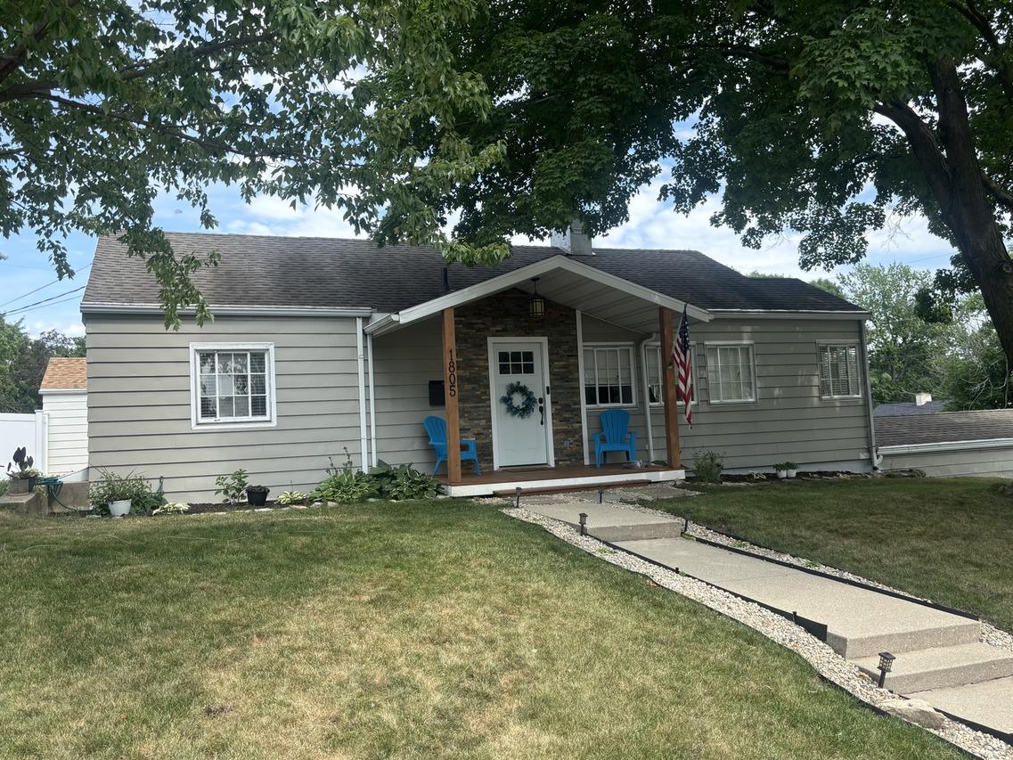 1805 Rock St., Peru, IL 61354