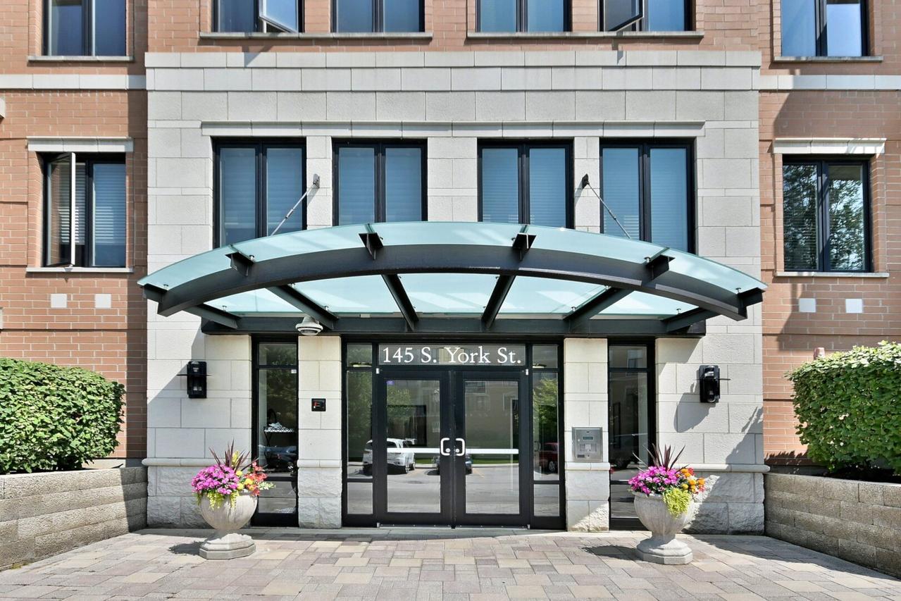 145 S York St. #504, Elmhurst, IL 60126